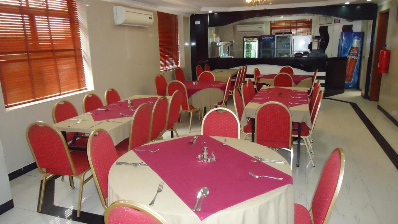Rainbow Hotel Dar es Salaam Extérieur photo