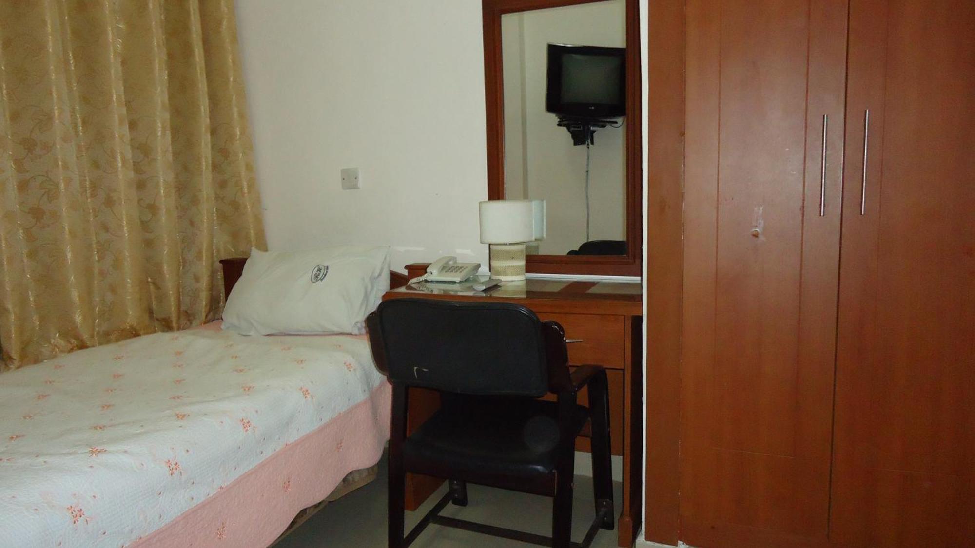 Rainbow Hotel Dar es Salaam Chambre photo