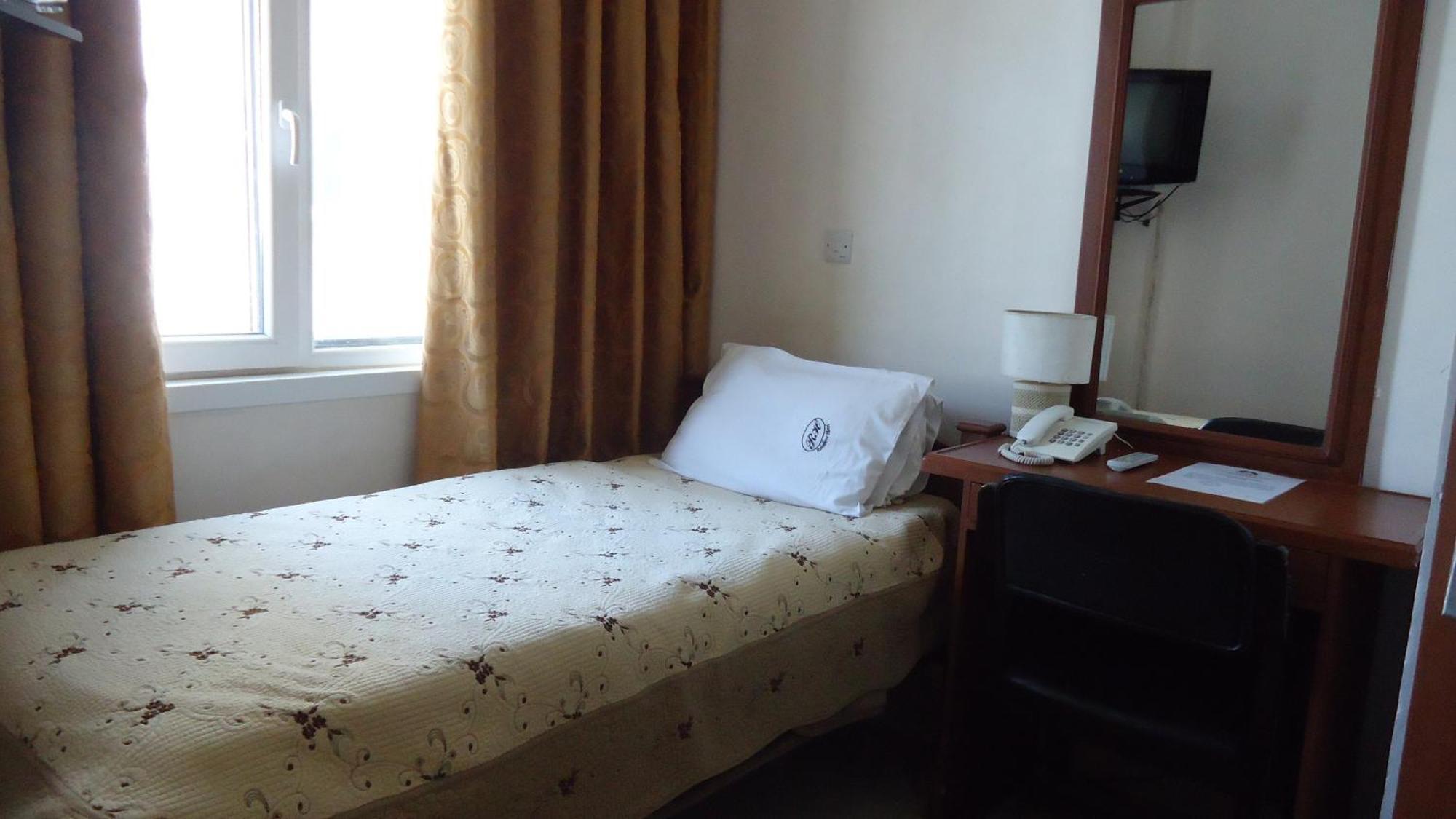 Rainbow Hotel Dar es Salaam Chambre photo
