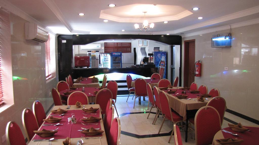 Rainbow Hotel Dar es Salaam Extérieur photo