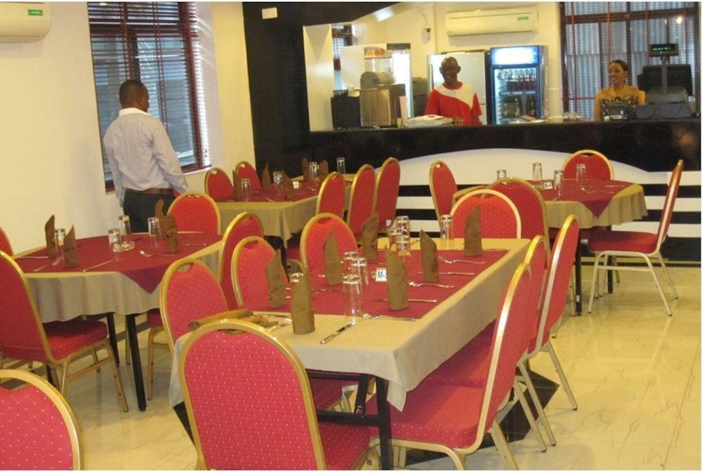 Rainbow Hotel Dar es Salaam Extérieur photo