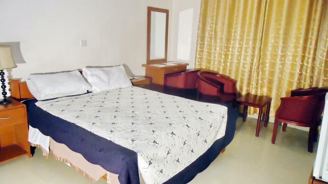 Rainbow Hotel Dar es Salaam Extérieur photo